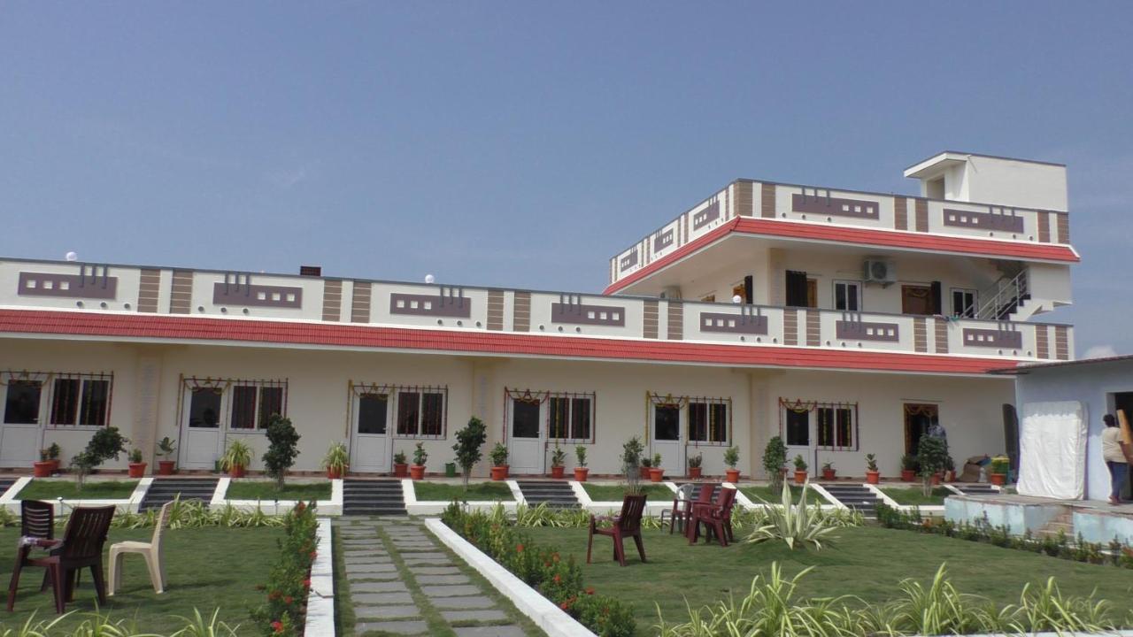 Moonlight Beach Resort Ongole 外观 照片