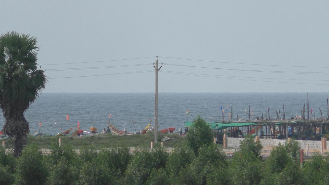 Moonlight Beach Resort Ongole 外观 照片